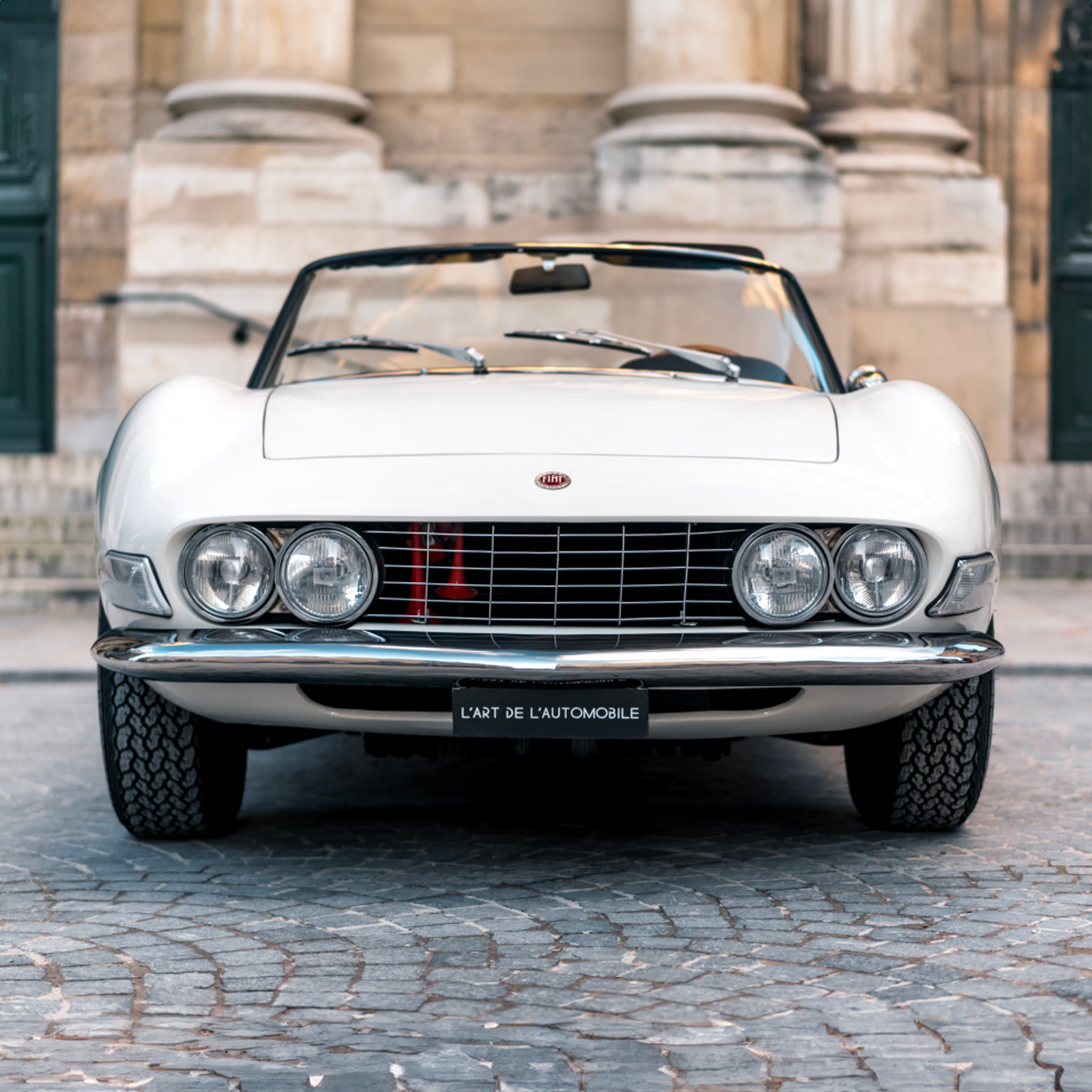 L'ART DE L'AUTOMOBILE - Fiat Dino Spider 1968